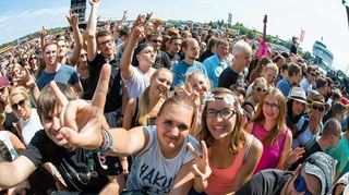 <p>Musikfans in bester Laune bei Rock 'n' Heim 2015 im Motodrom: In diesem Jahr werden sie höchstwahrscheinlich auf das Festival verzichten müssen. Es fehlen die Top-Acts und der Veranstalter konzentriert sich derzeit auf andere Events</p>