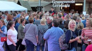 <p>Gute Laune und beste Stimmung herrschen beim traditionellen Scheuerfest des Gesangvereins Germania.</p>