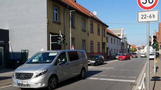 Tempo 30 gilt in weiten Teilen der Heidelberger Straße seit einer Entscheidung des Regierungspräsidiums nur nachts.