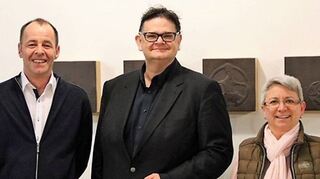 Der Gesangverein Germania richtet sich neu aus: Vorsitzender Armin Wolf (v. l.), der neue Chorleiter Joe Völker und die zweite Vorsitzende Sieglinde Pietsch.