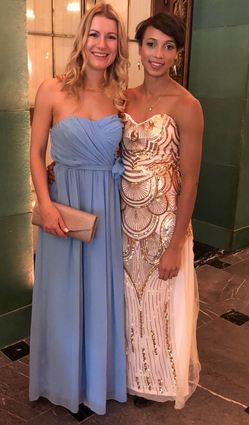 Malaika Mihambo (r.) hat ihre Freundin und ehemalige Vereinskameradin Christiane Schmitz nach Baden-Baden mitgenommen.