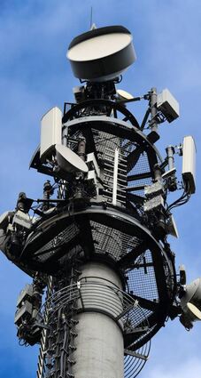 Zwei Sendemasten für G5-Mobilfunk sol-len in der Hufeisengemeinde neu aufge-baut werden.