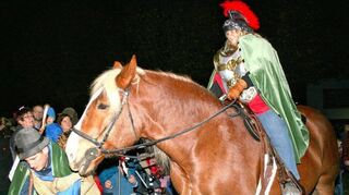Auf die liebgewordene Tradition beim Laternenumzug am Martinstag – hier 2018 – muss heuer wegen der Corona-Pandemie verzichtet werden.