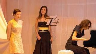 Dorothea Worm, Gyöngyi Weber, Margarita Hoffmann und Tatjana Worm (von links) bringen 2016 Worte in musikalische Form. Dabei feiert auch ein Melodram nach einem Gedicht von Grigorij Gromyko seine Premiere.