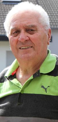 Georg Baust ist 76 Jahre alt und lebt heute in Brühl. Er erinnert sich gern an seine Fußballerzeit.