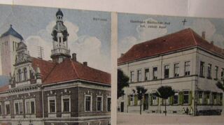Eine Postkarte aus dem Jahre 1925 mit einem Gruß aus der Stadt Hockenheim: Das Gasthaus „Badischer Hof“ (r.) gibt es nicht mehr. Bis 2020 war in der ehemaligen Gaststätte, gegenüber des Rathauses (l.), die Commerzbank untergebracht.