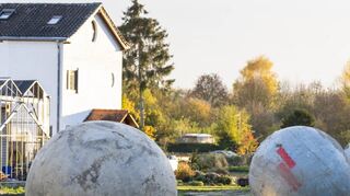 Mittlerweile wurden beinahe alle Gewächshäuser der Gärtnerei abgerissen und die riesigen Wassertanks ausgegraben.