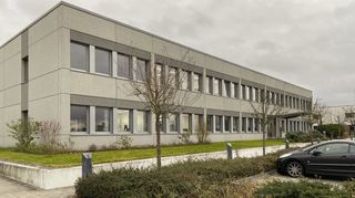 Die Verwaltung von Aldi Süd Ketsch, der ältesten Regionalgesellschaft des in Mülheim an der Ruhr angesiedelten Unternehmens, bleibt der Enderlegemeinde noch acht Wochen länger treu als die Logistik, ehe auch sie den Betrieb Ende Juni 2022 einstellt.
