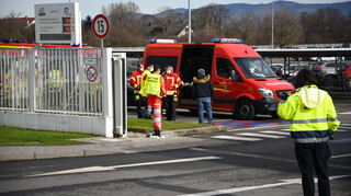 Die Feuerwehr ist bei den Wild-Werken in Eppelheim im Einsatz. Der Grund ist bislang noch unklar.