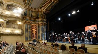 Die wunderbaren Konzerte der Akademie für Alte Musik im Rokokotheater bei den Schwetzinger SWR Festspielen im letzten Herbst mussten mit viel Abstand stattfinden.