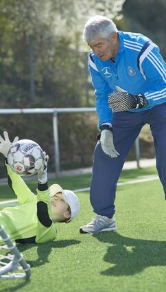 An Trainingscamps ist in der Pandemie nicht zu denken. Aktuell bietet Horst-Dieter Strich in seiner Torwartschule Einzeltraining an.
