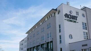 Das „Achat“-Hotel im Talhaus hat derzeit für Geschäftsreisende geöffnet, muss aber dennoch Mitarbeiter in Kurzarbeit schicken. Langfristige Planung sei unter diesen Umständen nicht möglich.