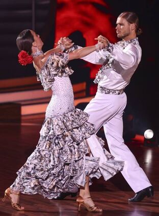 In der Vorwoche zeigten Rúrik Gíslason und Renata Lusin, wie fantastisch sie Flamenco tanzen. Diesmal gibt’s einen Paso Doble.