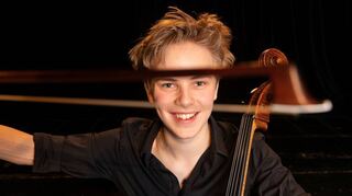 Auch ein Wunderkind: Philipp Schupelius am Cello.
