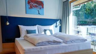 Praktisch und alpin ausstaffiert: die Zimmer in der „MorgenZeit“.