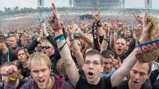 Stehen weniger in der Kritik als die Streckenvermietung: Konzerte wie die der Böhsen Onkelz im Jahr 2015 bringen Ruhezeiten für Auf- und Abbau mit sich.