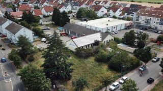 Wird hier nächstes Jahr gebaut? Auf dem Grundstück an der Ecke Hubäckerring/Max-Planck-Straße sollen bezahlbare Wohnungen entstehen. Für die FDP ist klar, dass dies nicht reichen werde.