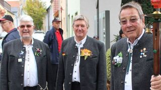 Altgemeinderat Hans Zelt (v. l.), Gemeinderat Wolfram Gothe und Hans-Peter Ertl freuen sich auf das Kerwe-Ereignis.