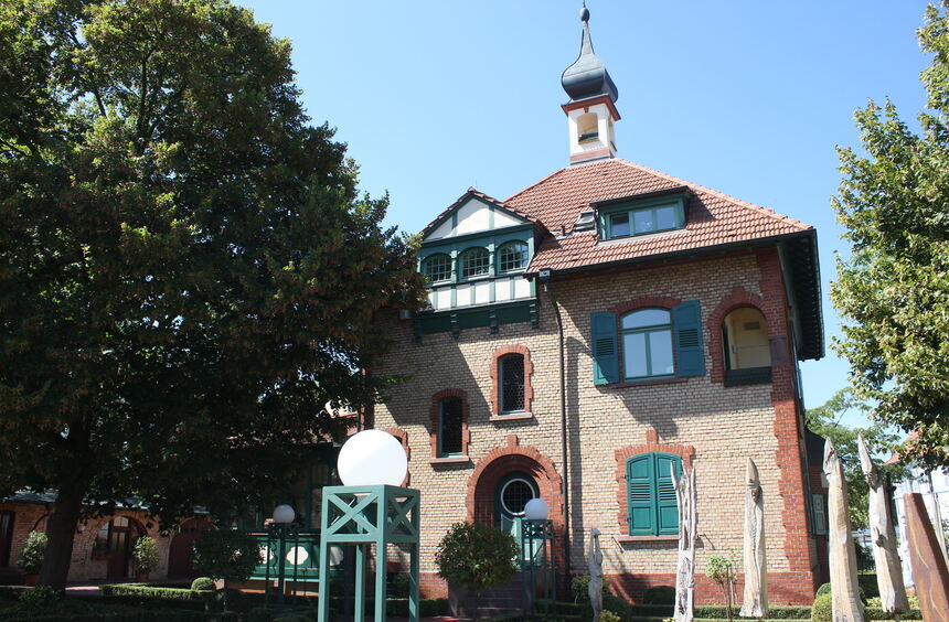 2G Regel In Der Br hler Festhalle Und Der Villa Meixner