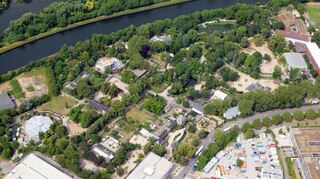Luftbild des Heidelberger Zoos von 2019: Wegen des Sturmtiefs "Ignatz" bleibt er am Donnerstag geschlossen.