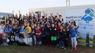 Ein großer Bus für die kleinen Kicker des SC 08 Reilingen