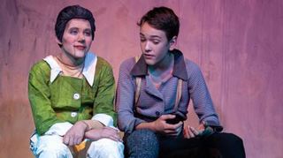 Simon Speer und Tobias Rieseberg sind die jungen Stars des Stücks.