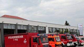 Die Euphorie bei der Einweihung des Rettungszentrums ist inzwischen teilweise Un-mut gewichen, denn noch kann das Haus nicht bezogen werden.