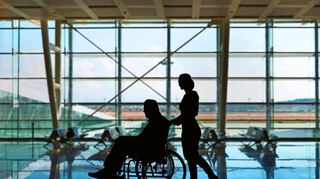 Behinderte haben Anspruch auf Hilfe am Flughafen.