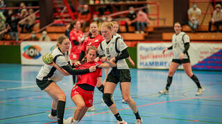 Mireia Torras Parera (hier gegen Werder Bremen) war auch gegen den MTV Heide nur schwer zu bremsen.