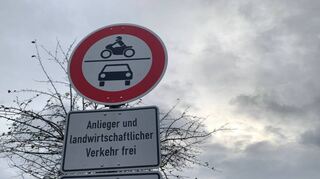 Die Gemeinde Oftersheim bittet einmal mehr darum, die Geschwindigkeit auf den örtlichen Feldwegen zu reduzieren.