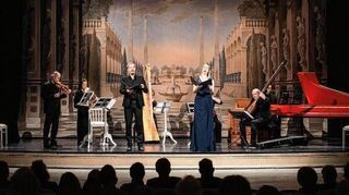 Cornelius Uhle (Bariton, links) und Hanna Zumsande (Sopran).