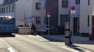 Die neue Messsäule in der Karlsruher Straße ist weithin sichtbar. Hier gilt höchstens Tempo 20.