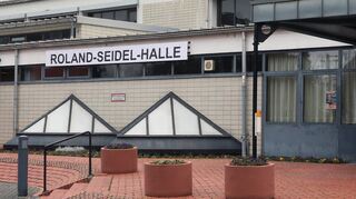 Die Umbenennung nach dem langjährigen Gemeinderat und Ehrenbürger Roland Seidel kommt nicht bei allen Einwohnern gut an.