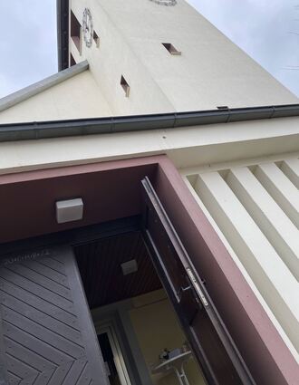 Die Kirche ist auch durch den Missbrauchsskandal in Schieflage geraten. Das drückt sich in Mitgliederzahlen aus.