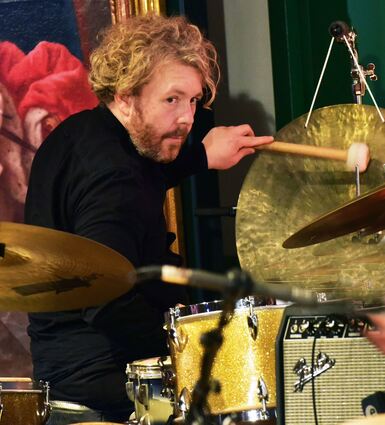 Jazz-Schlagzeuger Christian Huber hinterlässt seine Frau und drei Kinder im Alter von drei bis vier Jahren.