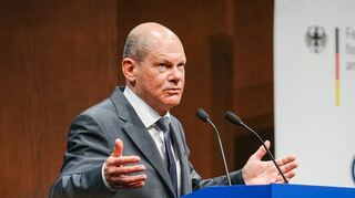 Nur noch 49 Prozent der Deutschen bescheinigen Bundeskanzler Olaf Scholz (SPD) gutes Handeln in der Ukraine-Krise.