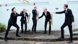 „Three and a half trombones“ treten an diesem Freitag auf.