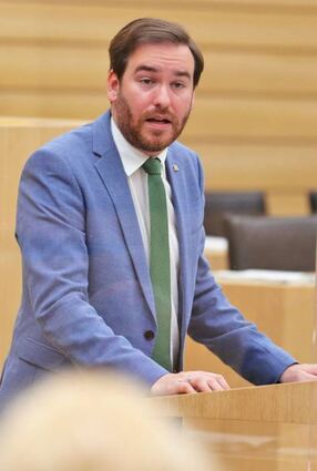 Andreas Sturm bei seiner Rede im Landtag.