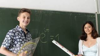 Moritz Brand und Matilda Carrasco Krämer sind in Mathe echte Asse.