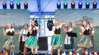 Eine erstklassige italienische Tanzgruppe aus Argenta begeisterte die Gäste.