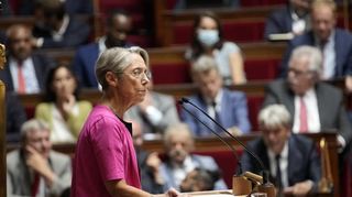 Élisabeth Borne, Premierministerin von Frankreich, hielt am Mittwoch ihre Regierungserklärung vor der Nationalversammlung.