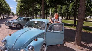 Hary Albiez aus Heidelberg mit seinem VW Käfer (Mai 1971).
