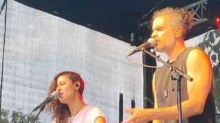 Lässig: das Duo „Summer Sands“.