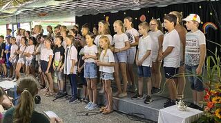 Die Viertklässler der Neurottschule verabschieden sich mit der 26. Kulturbühne. Im Mittelpunkt stehen dabei Träume und Wünsche.