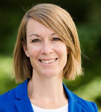 Katharina Elbs rückt in die Geschäftsführ-ung der GRN-Gesundheitszentren auf.