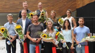Sie haben als Vertretungslehrkräfte beziehungsweise als Referendare das Hebel-Gymnasium im vergangenen Schuljahr unterstützt: Dr. Thomas Mertel, Matthias Niermann, Oliver Teikemeier, Daniel Bender, Julia Richter, Sandra Strupp, Sandra Kettling, Barbara Bockstahler, Isabelle Belet-Akyol und Julian Niggl-Bormeth.