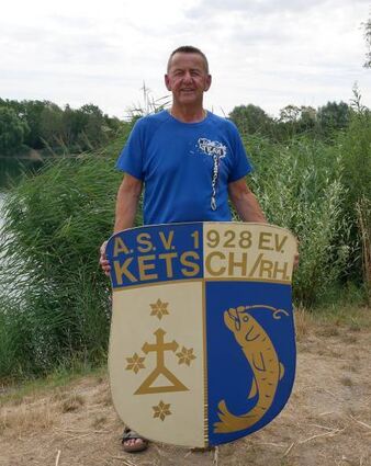 Hans Peter Hambsch ist der Fischerkönig des ASV 1928.