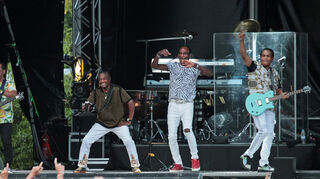 Was für eine Party: Kool & The Gang auf der Bühne im Schlossgarten.