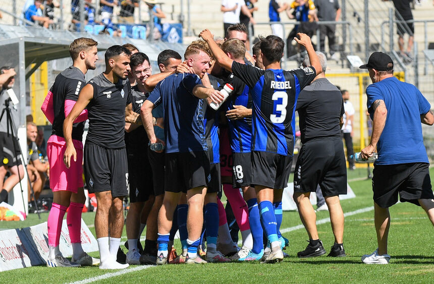21 gegen Dortmund II Bahns Doppelpack für hart erkämpften WaldhofSieg Sportvereine in 21 gegen Dortmund II Bahns Doppelpack für hart erkämpften WaldhofSieg Sportvereine in