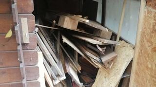 Altes Holz für Nistkästen gibt es vor Ort zur Genüge. Am 17. September soll im Areal vieles erledigt werden, das in den vergangenen Monaten angefallen ist.